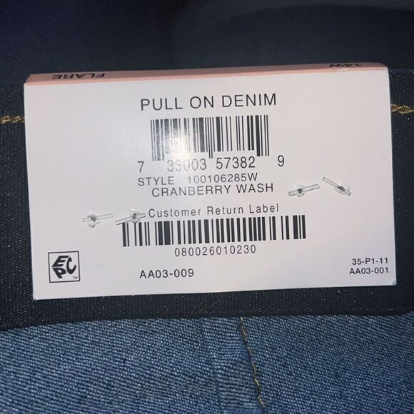 INC International Concepts Plus Size Pull On Flare Leg Jeans Cranberry Wash 14W - Picture 8 of 9